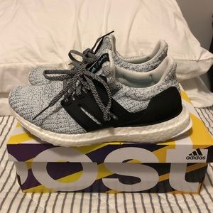 Ultra boost Parley